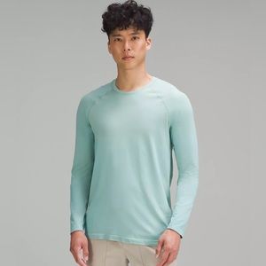 Lululemon Metal Vent